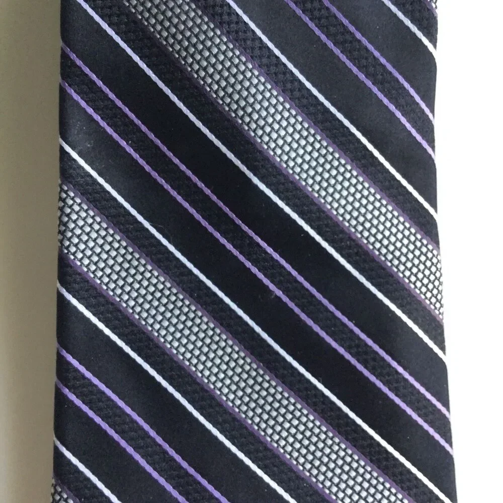 Van Heusen Mens Necktie Tie Navy Pruple White 100% Silk